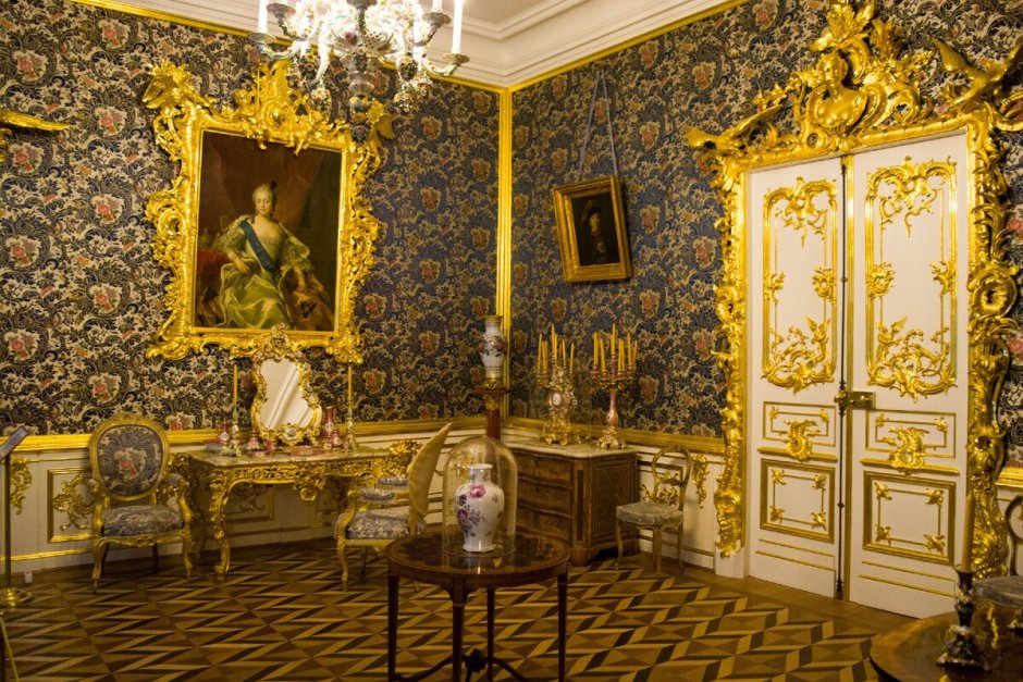 Большой Петергофский дворец куропаточная гостиная