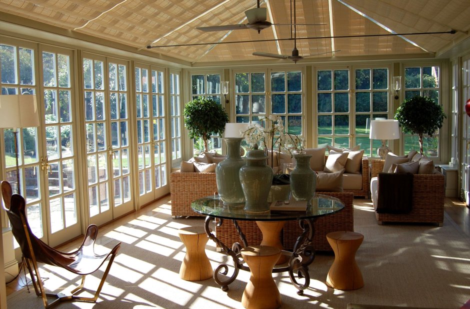 Терраса застекленная в скандинавском стиле