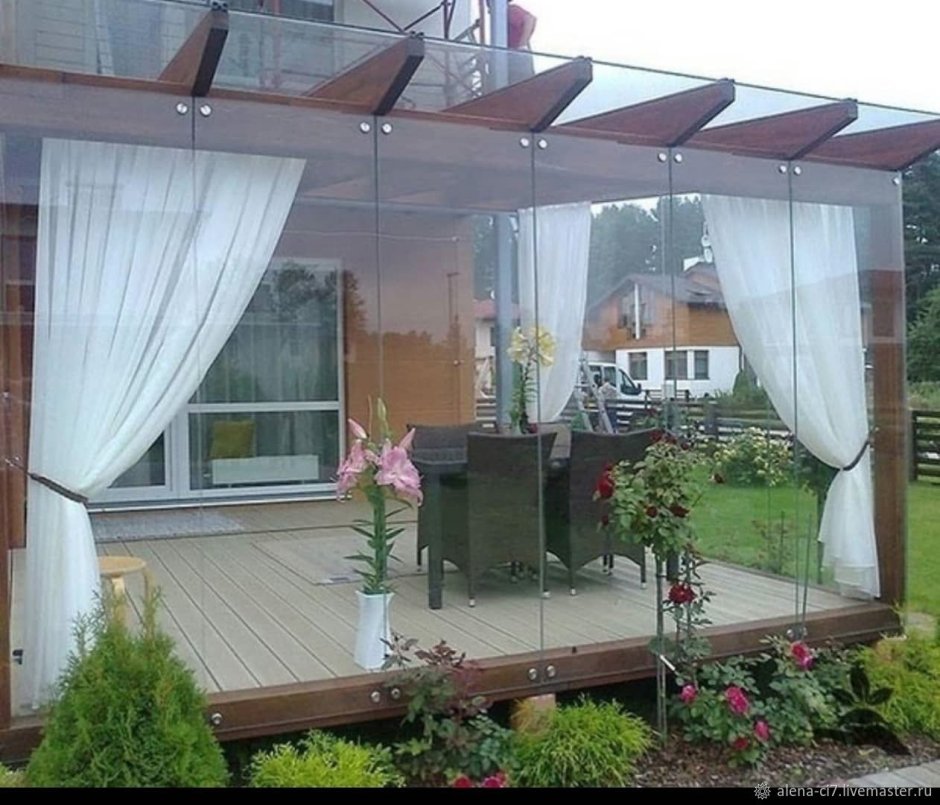 Безрамное остекление перголы