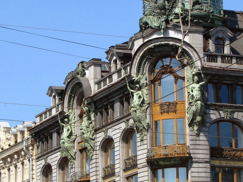 Дом компании Зингер в Санкт-Петербурге внутри