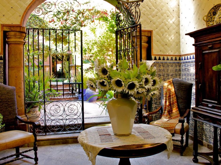 Испано-мавританский стиль сада