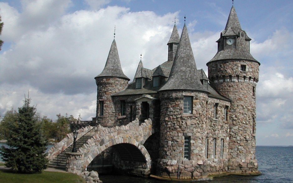 Замок Болдта (Boldt Castle) // тысяча островов (Онтарио)
