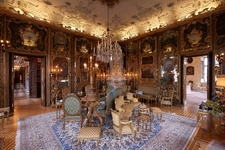 Luxury Antonovich Design лестница