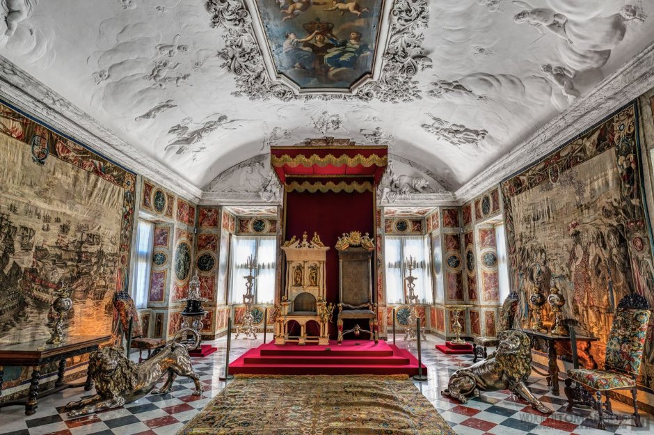 Королевский дворец Амалиенборг внутри