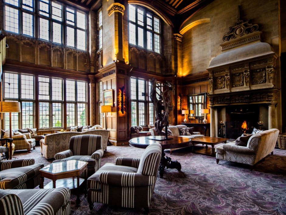 Замок отель в Лондоне Bovey Castle