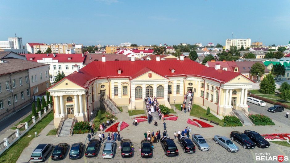 Дворец Бутримовича в Пинске история