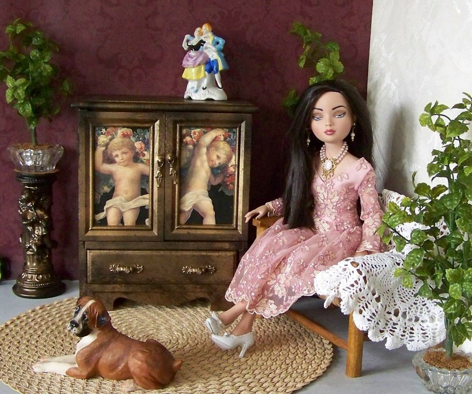 Куклы в интерьере квартиры