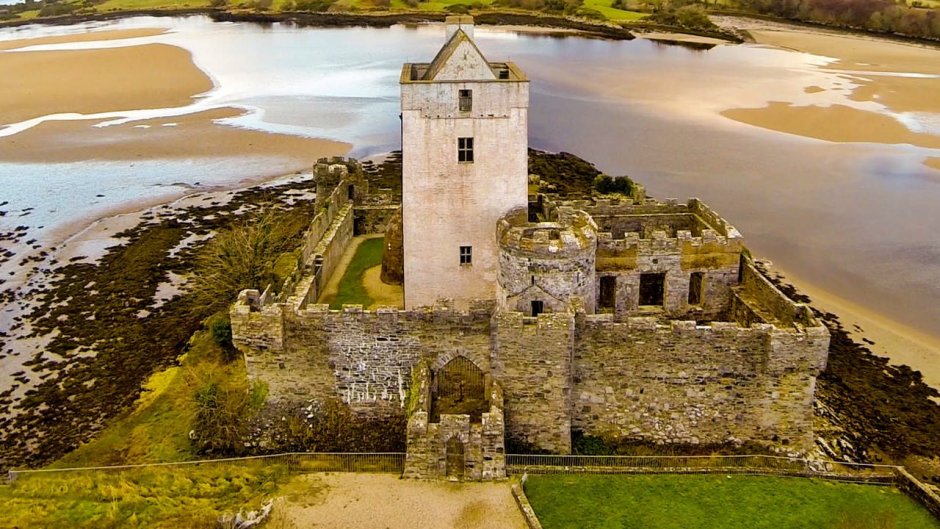 Кельтский замок Ирландия