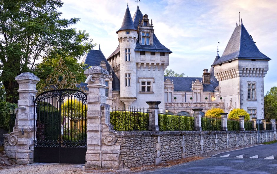 Замок Жумияк Франция