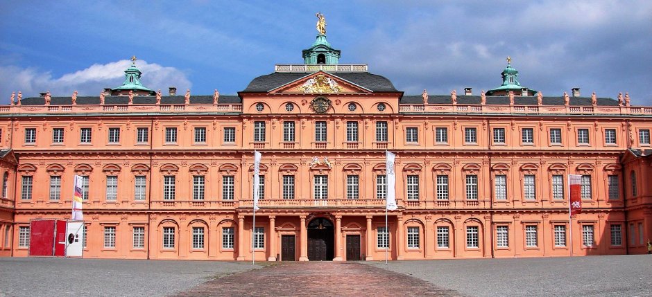 Замок Фаворит Германия Людвигсбург