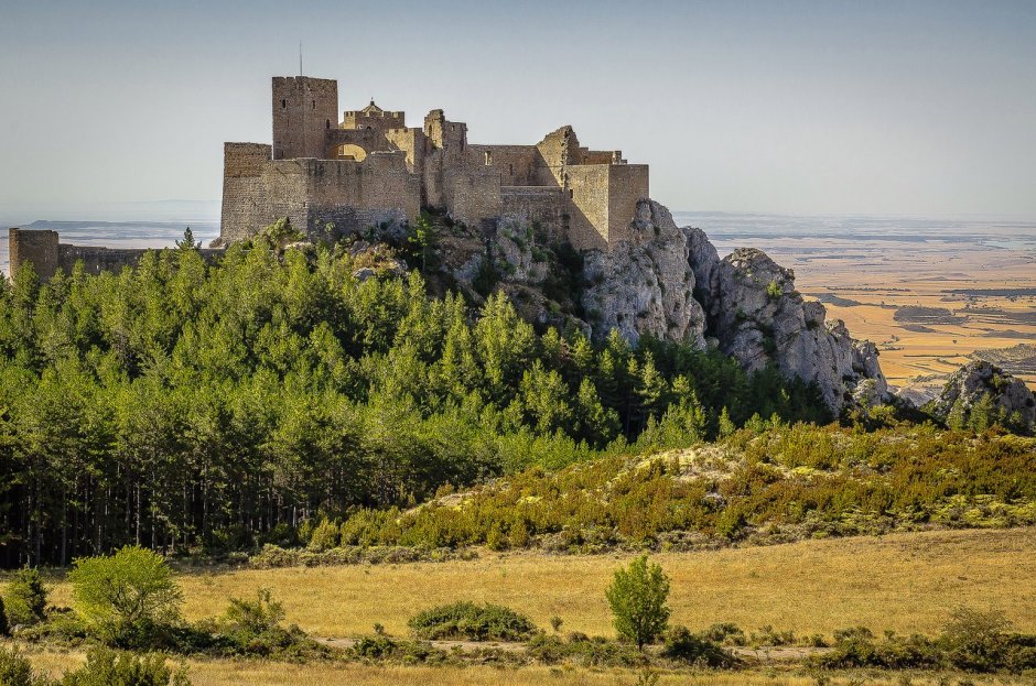 Замок Лоарре (Castillo de Loarre), Испания