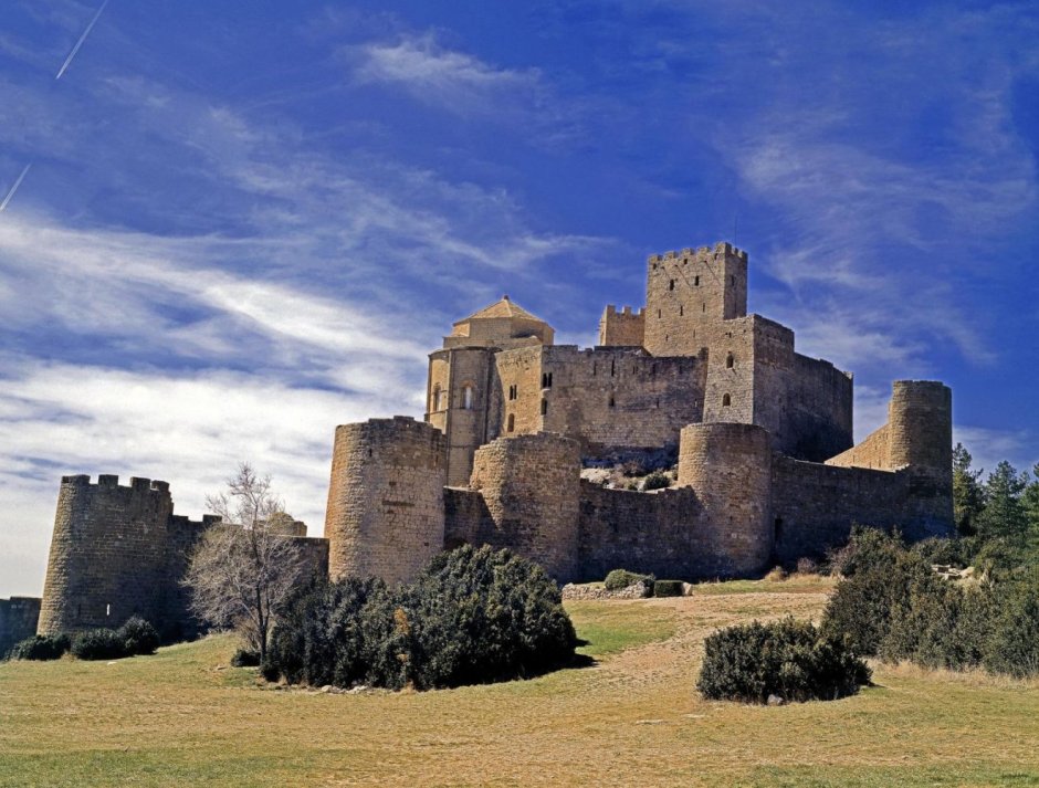 Замок Лоарре Испания