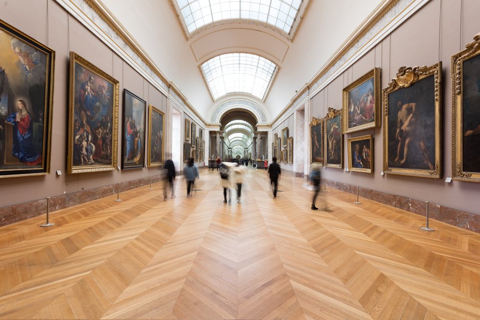 Musée du Louvre внутри