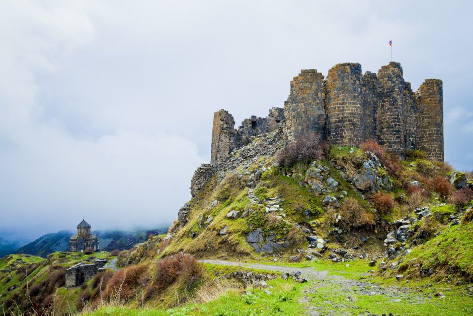 Крепость-замок Амберд