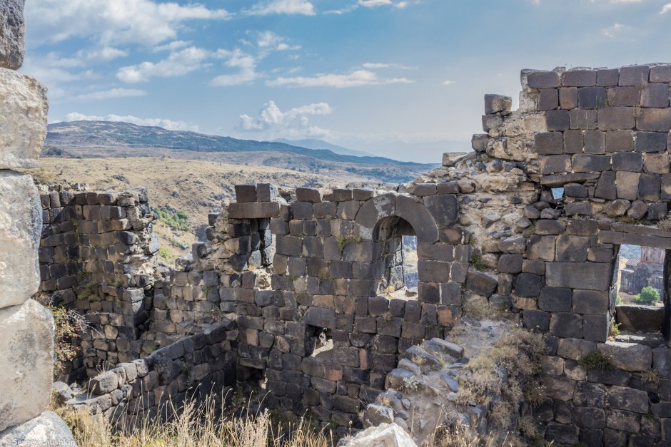 Заповедник крепость Амберд