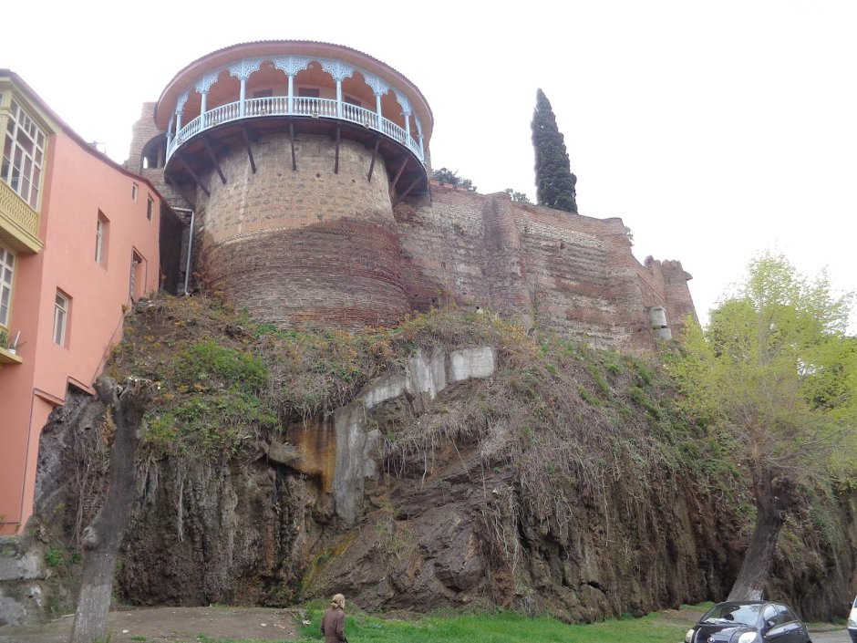 Дворец царицы Дареджан в Тбилиси
