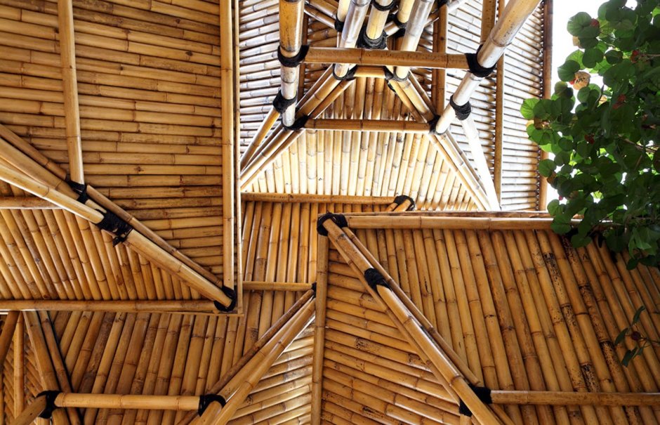 Бамбуковая крыша