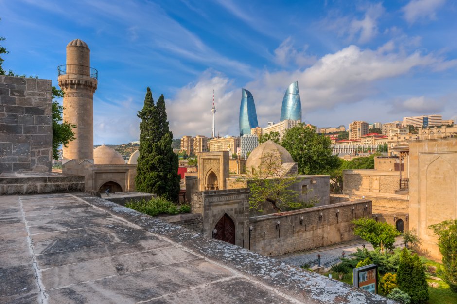 Дворец Ширваншахов и Девичья башня в Баку