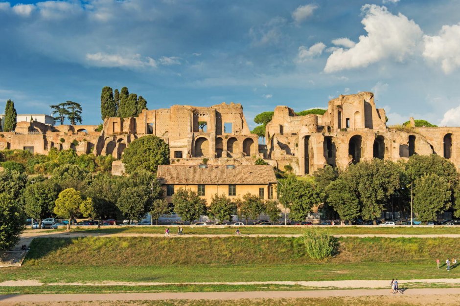 Дворец Калигулы на Палатине