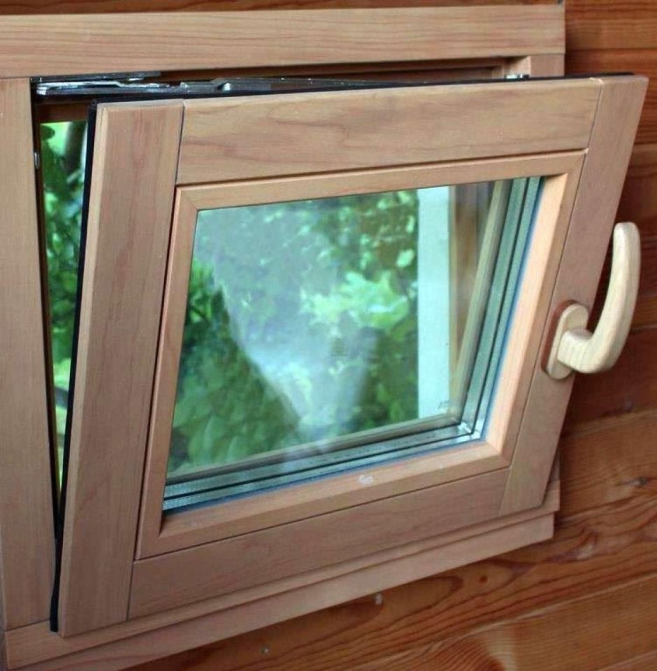 Окна Рехау деревянные со стеклопакетом