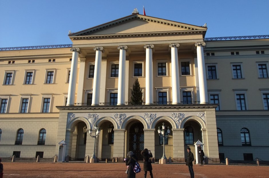 Королевский дворец Осло Норвегия