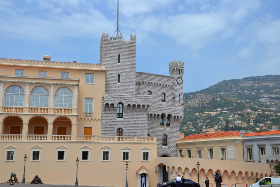Княжеский дворец в Монако Монако