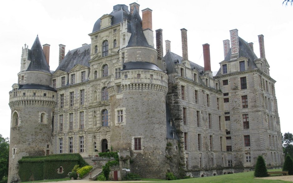Франция замок Ландрвиль