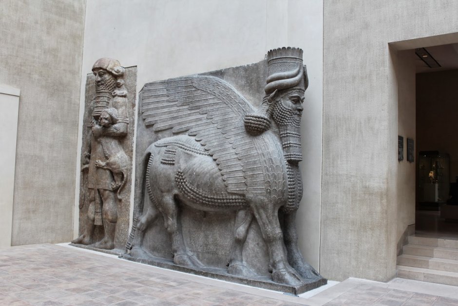 Крылатый Лев Ассирия