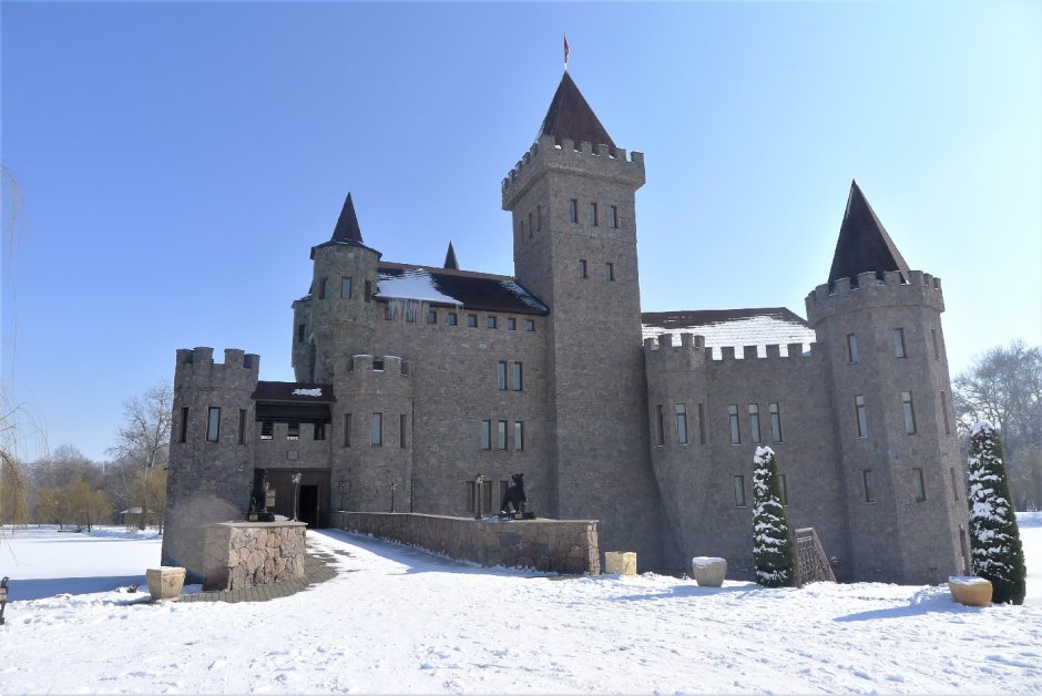 Замок Шато-Эркен Кабардино-Балкария зимой