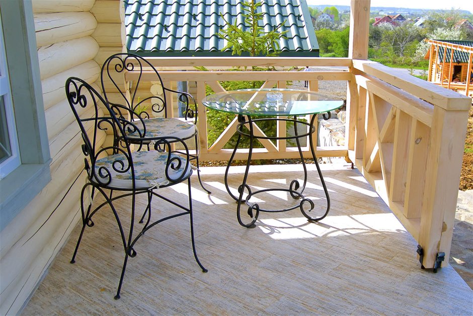 Кованые столы и стулья для сада