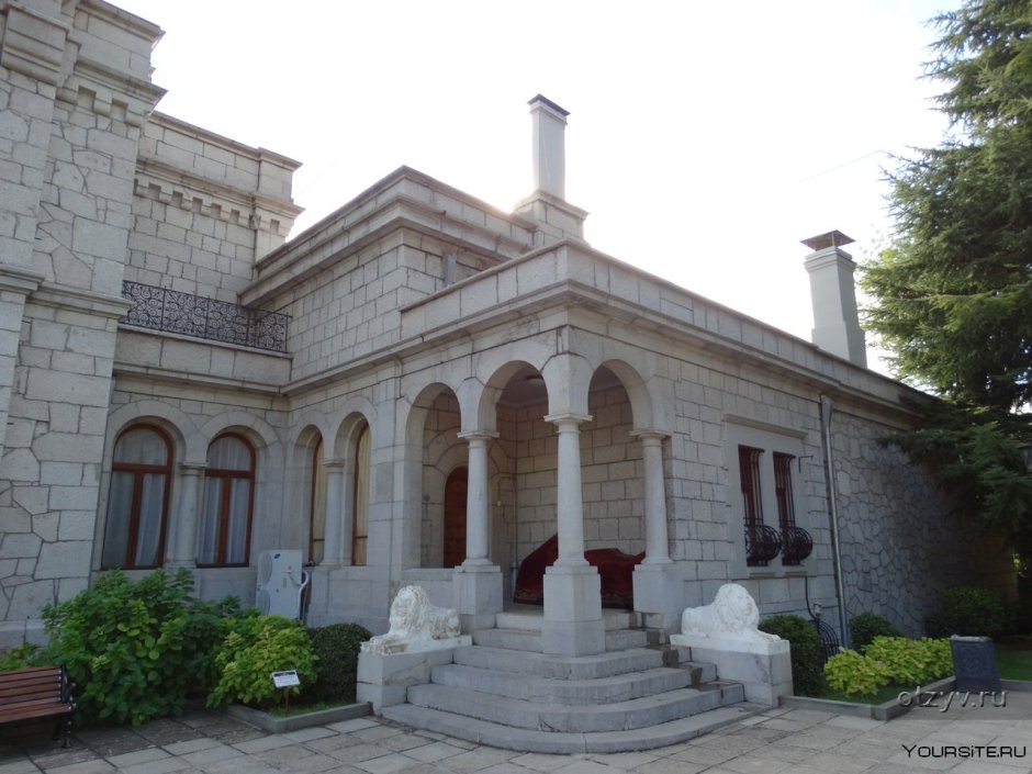 Гаспра дворец Кичкинэ
