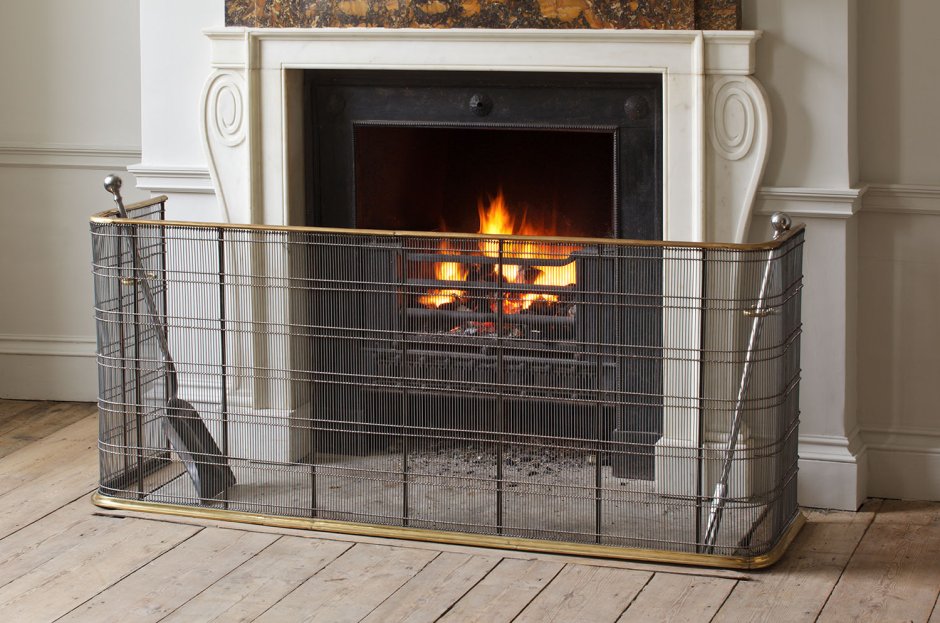 Решетка для камина