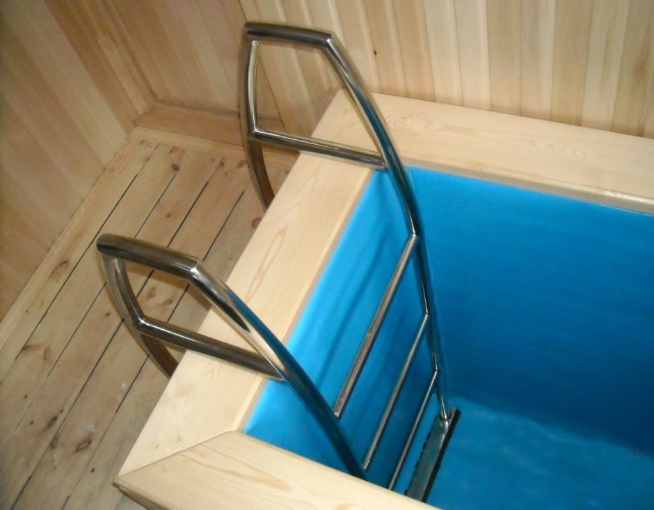 Лестница для купели
