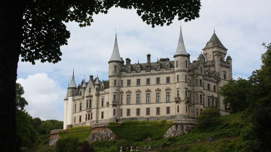 Замок Данробин Шотландия