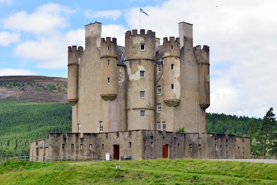 Замок Коллистон Шотландия