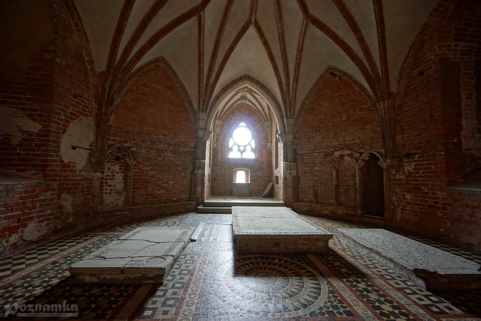 Запл Капитула средневекового монастыря