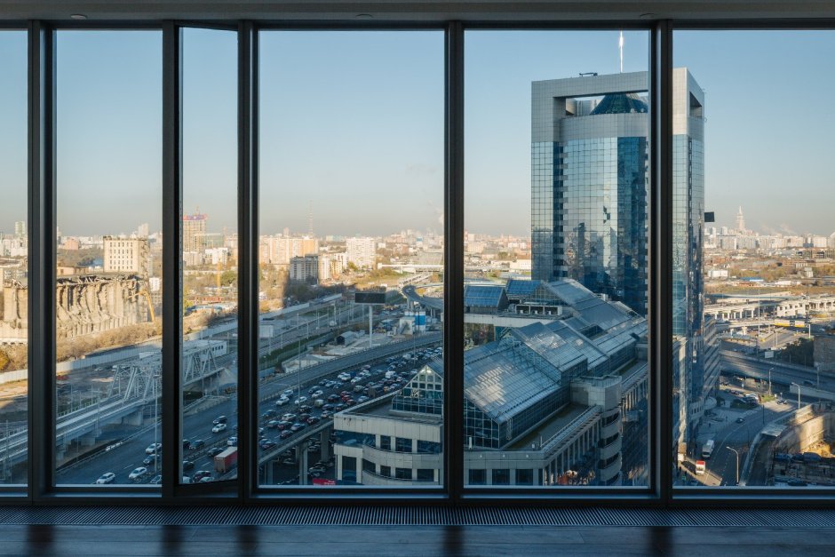 Панорамное окно в Москоу Сити