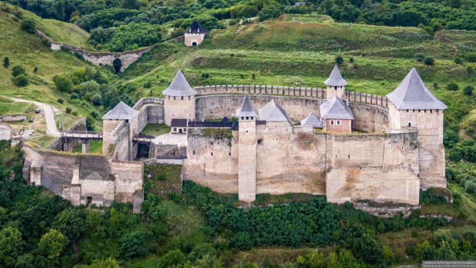 7 Чудес України