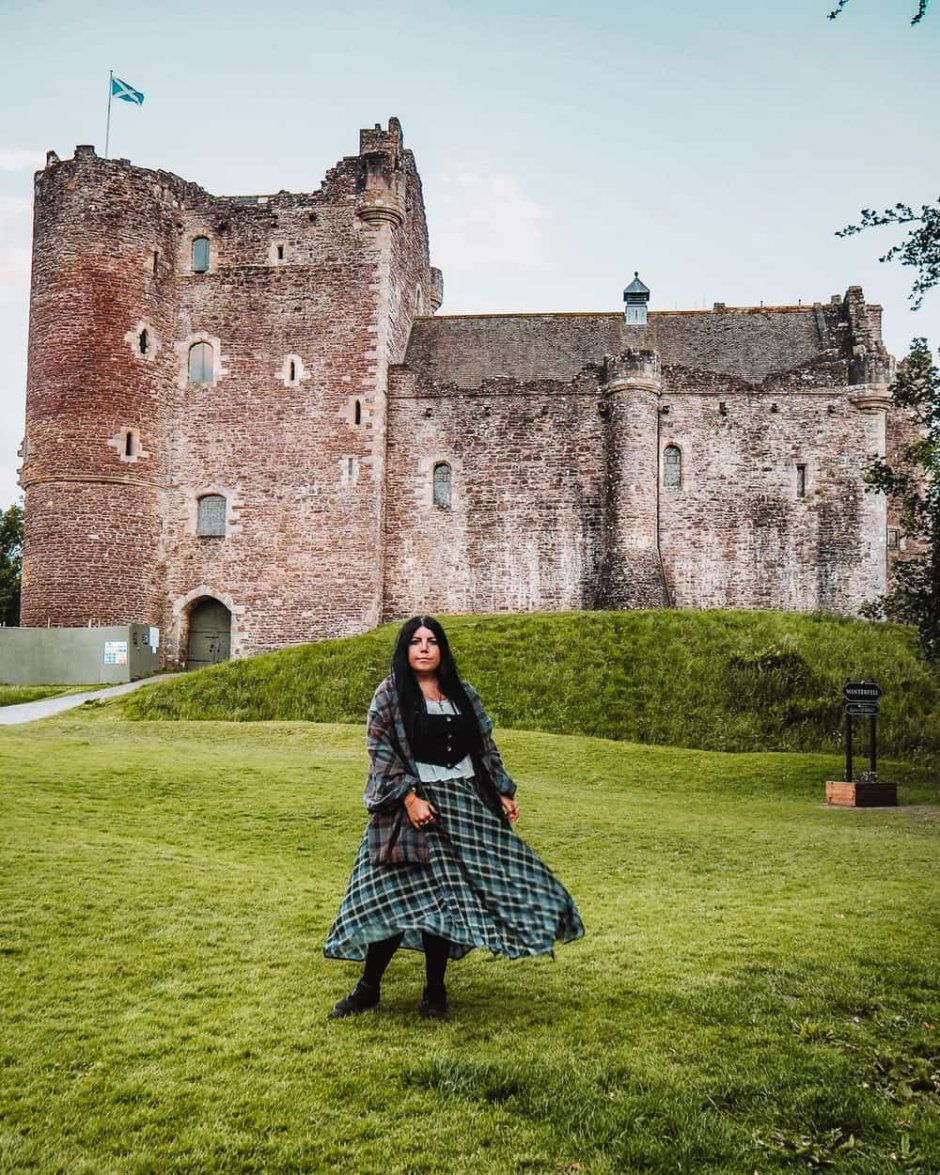 Замок Тиорам Шотландия