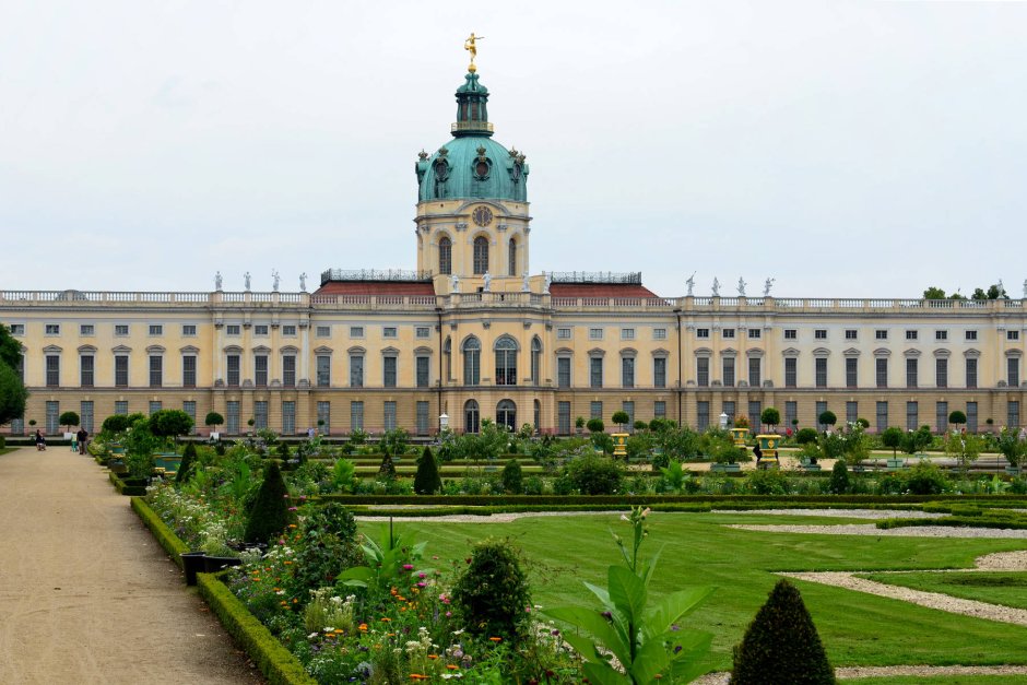 Дворец Шарлоттенбург в Берлине планировка