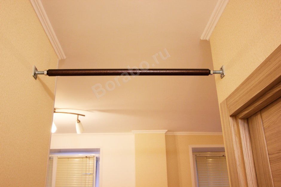 Турник Sportlim распорный в проем 140-160 см