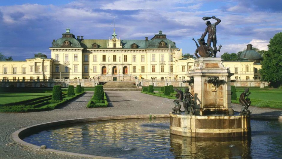 Дворец Розендаль Стокгольм