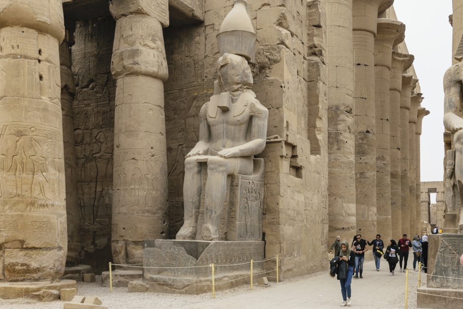 Луксорский храм Египет скульптура