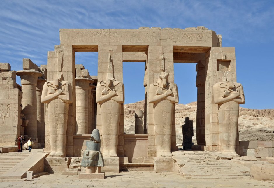 Luxor Temple план