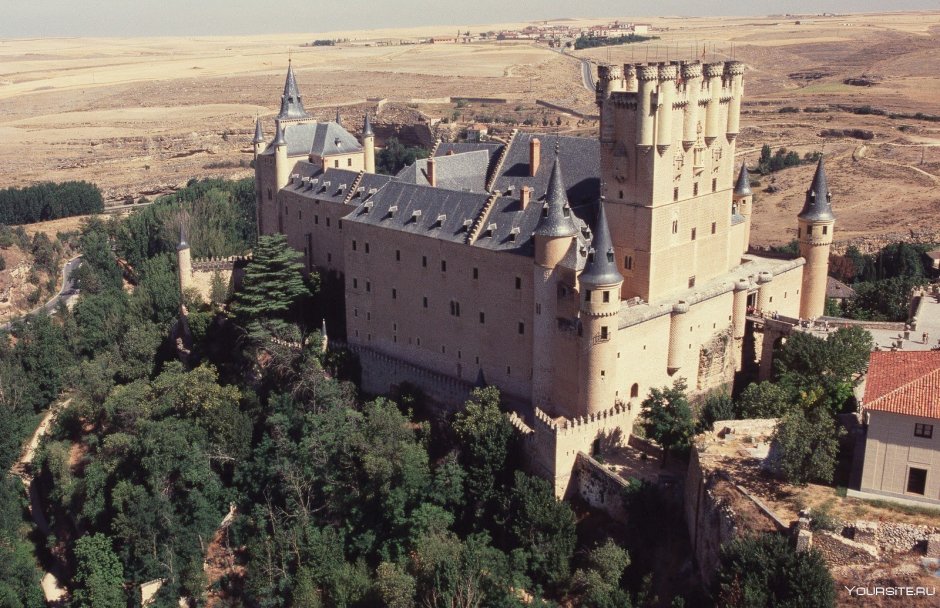 Крепость Алькасар Толедо
