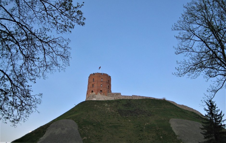 Castle of Gediminas 2460*1640