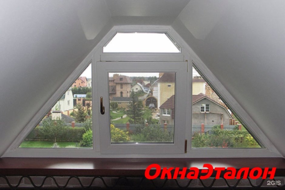 Люкарна фронтон