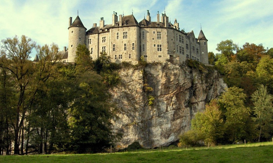 Замок Вальзен, Бельгия