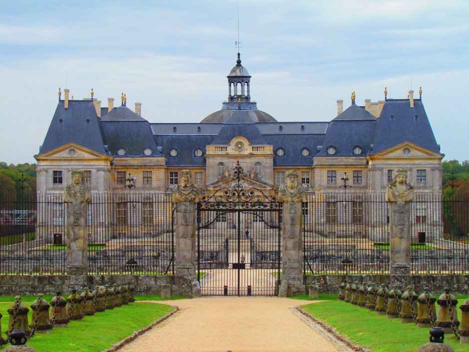 Франсуа мансар. Дворец Мезон-Лаффит близ Парижа