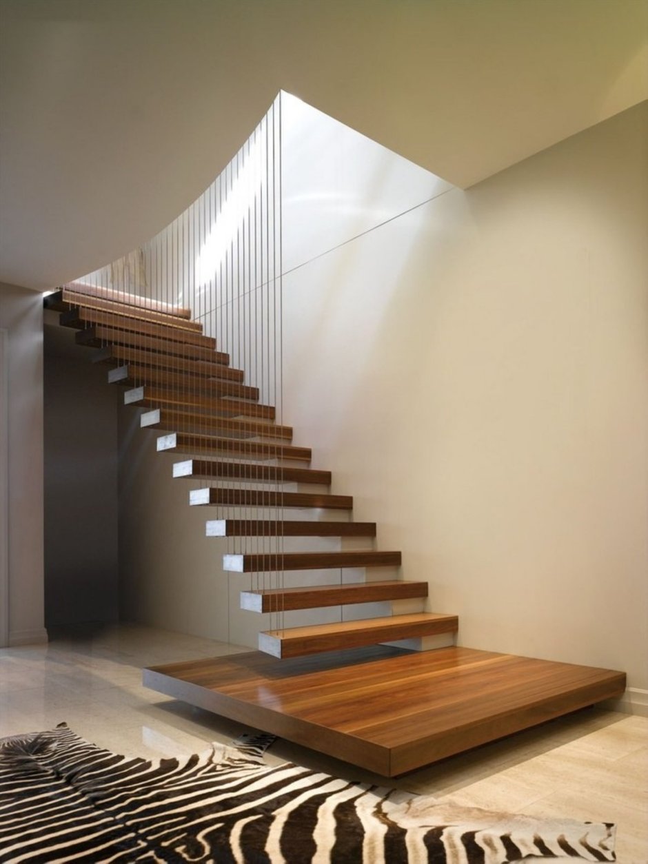 Декор лестницы в частном доме